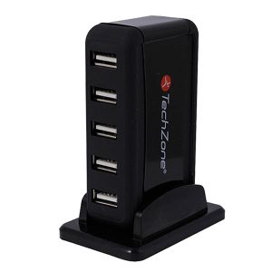 Hub TechZone, 7 puertos USB 2.0, color negro con fuente de poder para el incremento de tasa de transferencia, 1 año de garantía.
