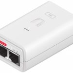Ubiquiti adaptador PoE, POE-24-7W-G-WH, 1 Puerto LAN, Botón de Reset, voltaje de salida 24VDC @0.3A. Voltaje de entrada: 100-240AC @ 50/60Hz